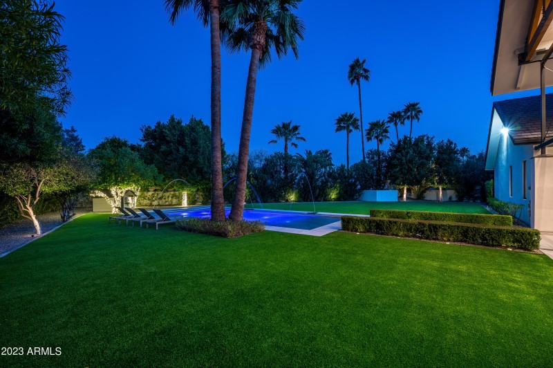 8144 E Del Barquero Dr-79