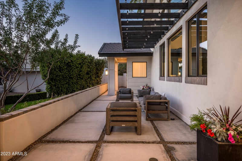 8144 E Del Barquero Dr-87