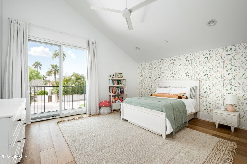 8144 E Del Barquero Dr-42