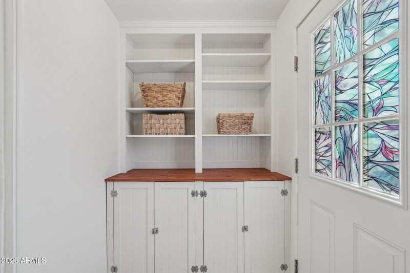 23-web-or-mls-N Mitchell St-S2701-023