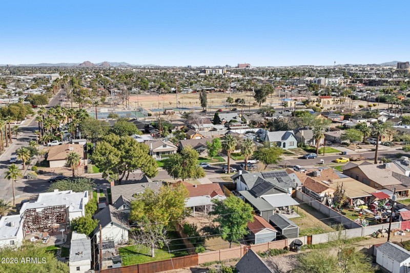 47-web-or-mls-N Mitchell St-S2701-047