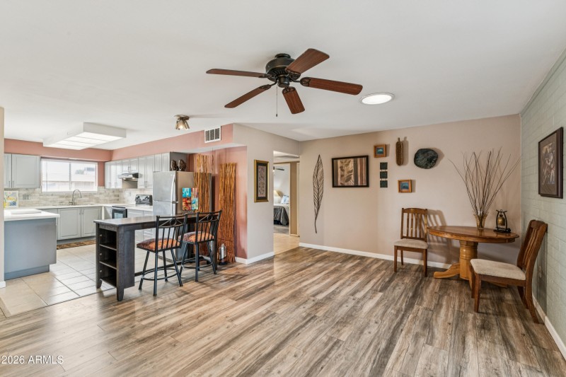 15-(11012 W Abbott Ave, Sun City, AZ 853