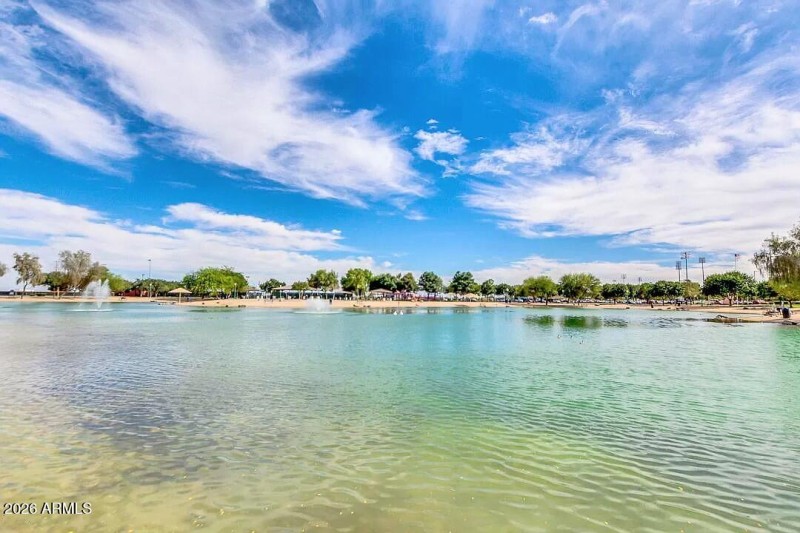 13830 W Fargo Dr (35)