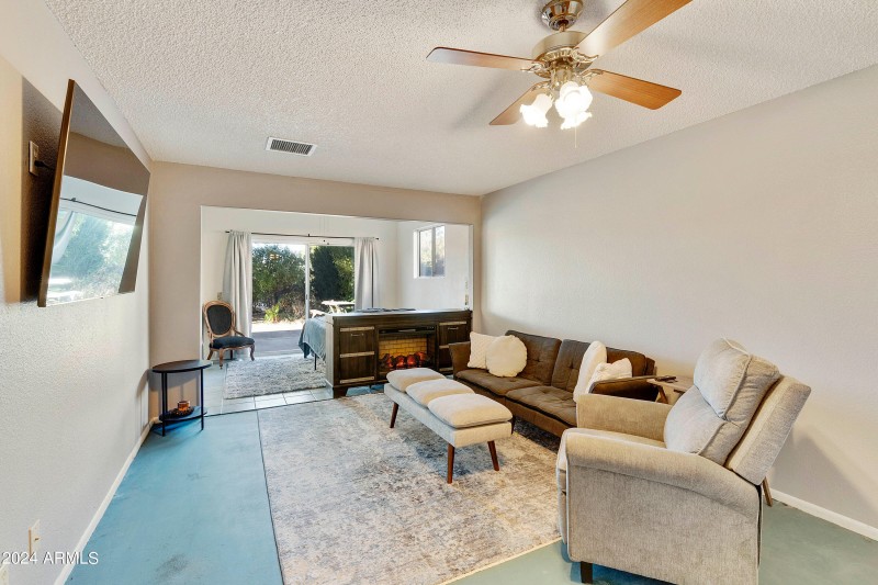 Large Primary Bedroom