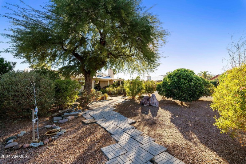 Backyard looking toward Golf Course