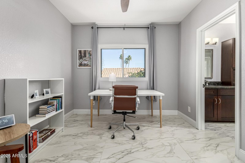 Bedroom 3 w/Connected Full Bathroom