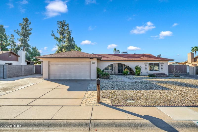 3033 W Kathleen Rd-4_(2048)