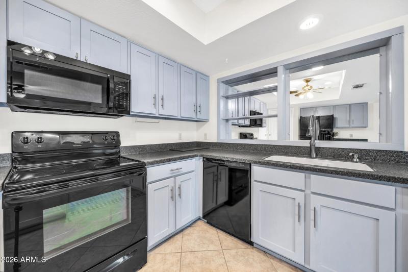 3033 W Kathleen Rd-16_(2048)