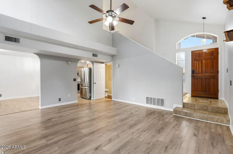 12-web-or-mls-7505 W Kristal Way Glendal