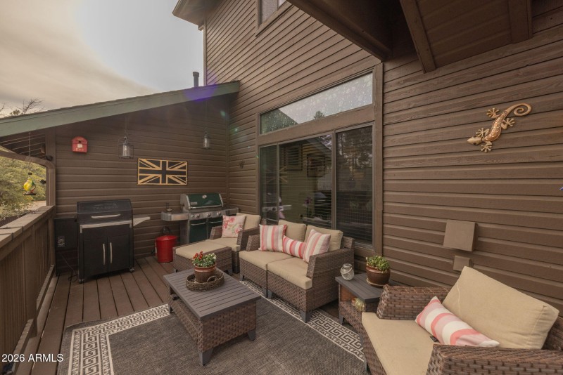 107-web-or-mls-128 Saddleback Trail, Sta