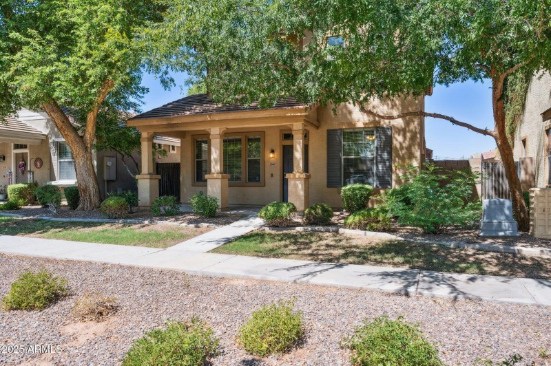 3-web-or-mls-3660-e-hyatt-ln