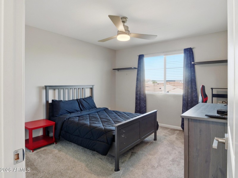 Upstairs Guest Bedroom | Flexible Layout