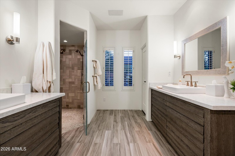 32-10641 e Tamarisk way (32 of 65)