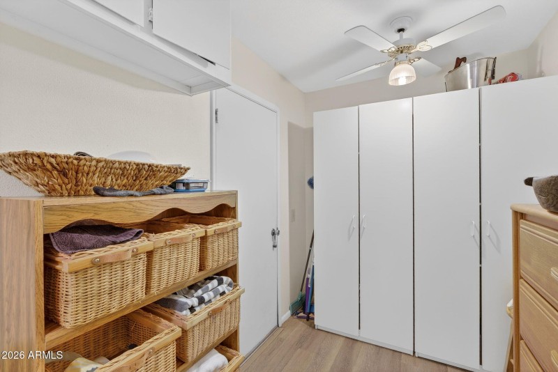 28-web-or-mls-05- N Cameo Dr