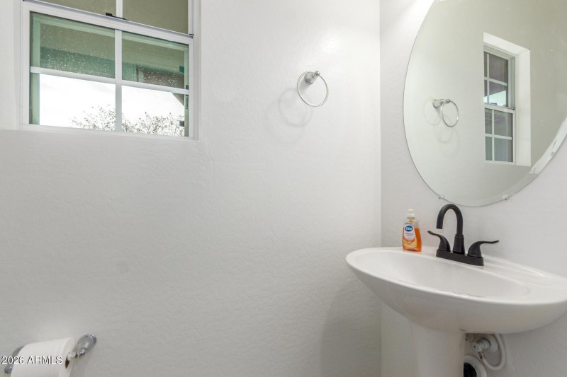 10162 E THEOREM DR, Mesa - Bathroom