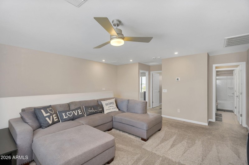 Upstairs Loft | Flexible Bonus Space