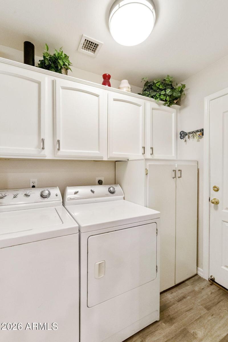 10-web-or-mls-DLB_5222