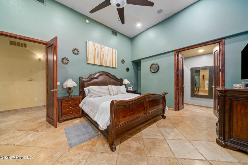 4496 N Via Bellas Catalinas