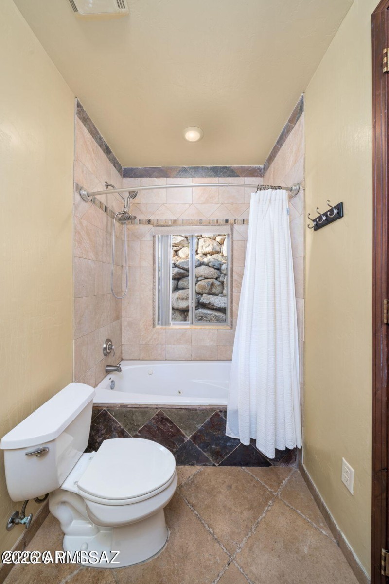 4496 N Via Bellas Catalinas