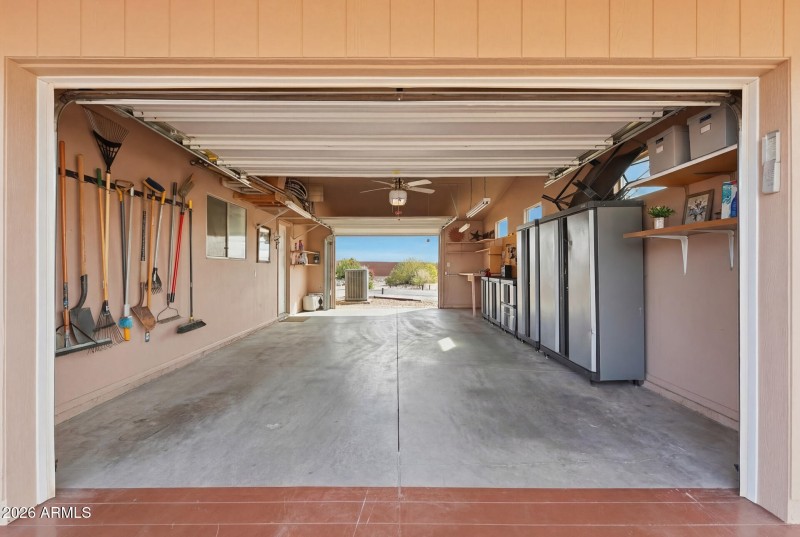 garage-front-002