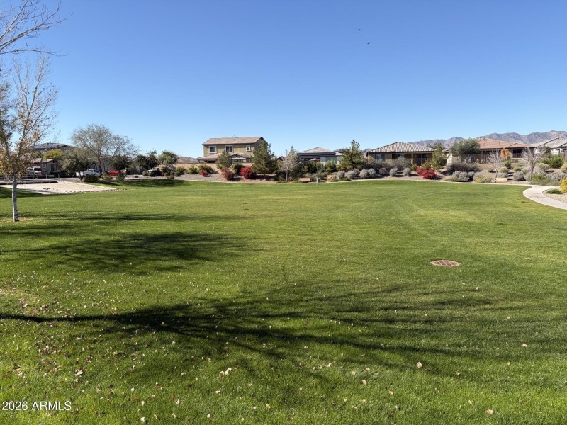 Community Park nearby