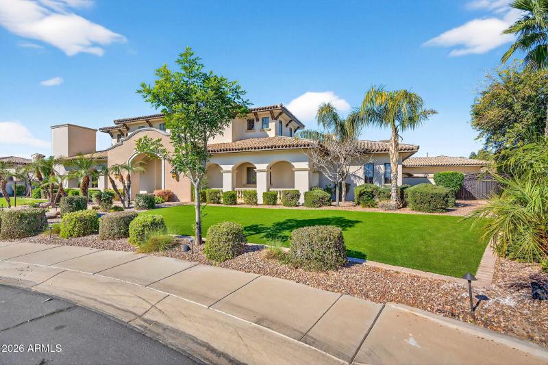 6-web-or-mls-37-W Harmony Pl