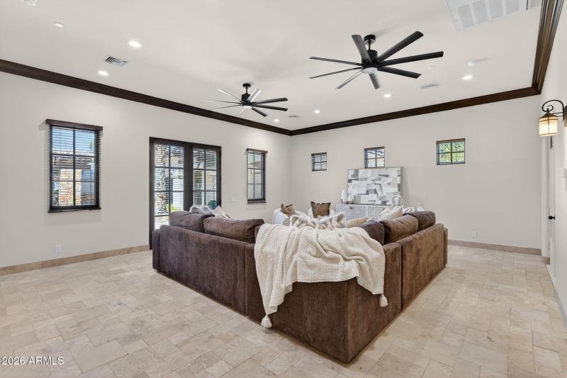36-web-or-mls-77-W Harmony Pl