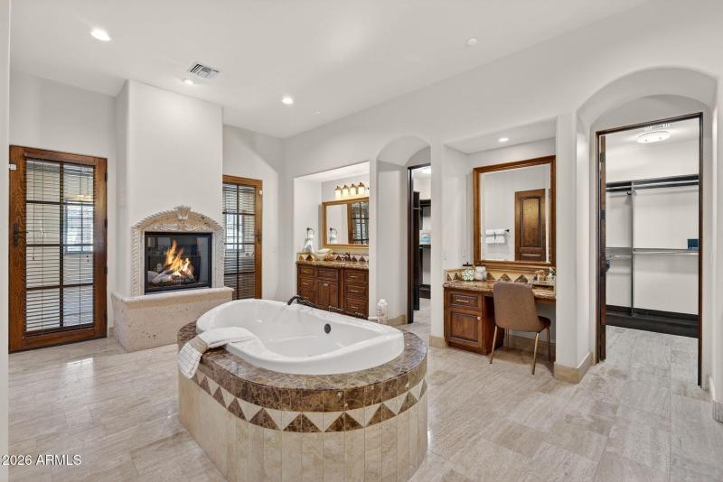 49-web-or-mls-64-W Harmony Pl