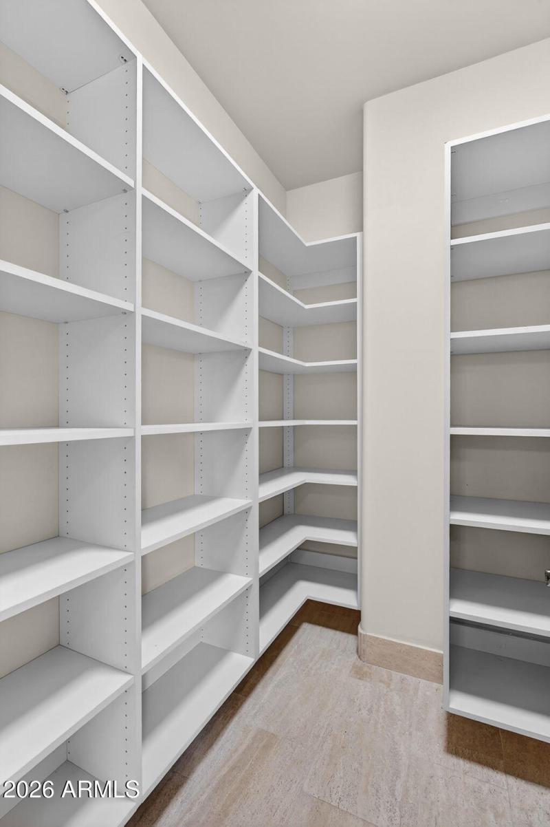 64-web-or-mls-04-W Harmony Pl (2)