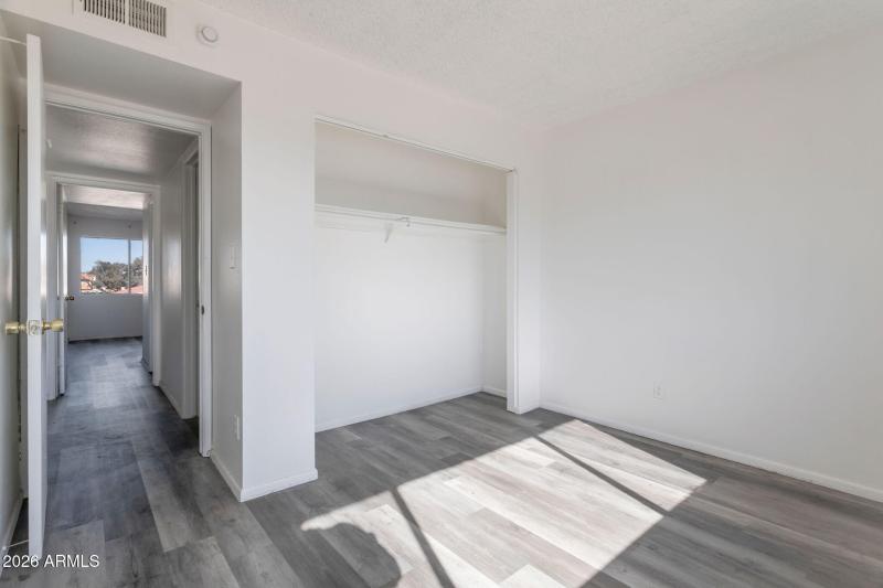 9-web-or-mls-QP-8504