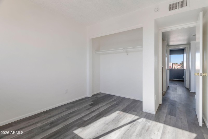 10-web-or-mls-QP-8524