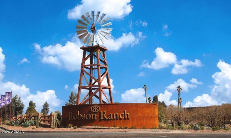 rraz_windmillentrance