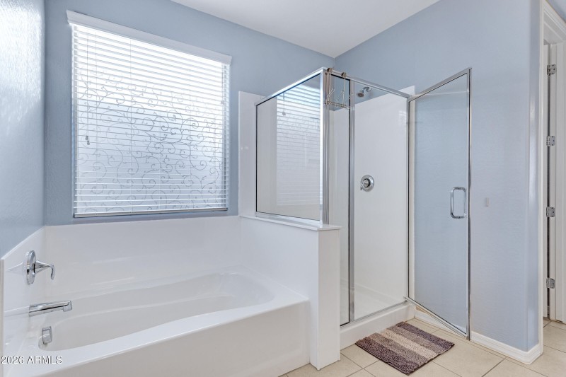 123 W Winterberry Ave-29