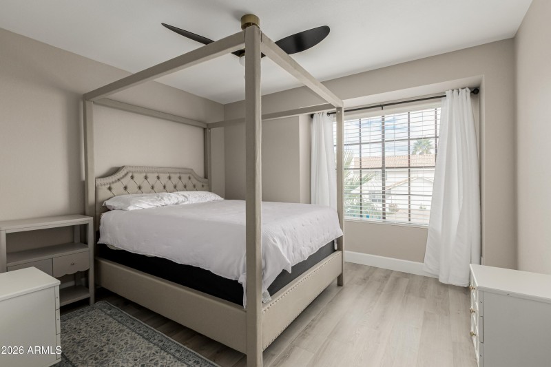 69748f_28 - Divot 987