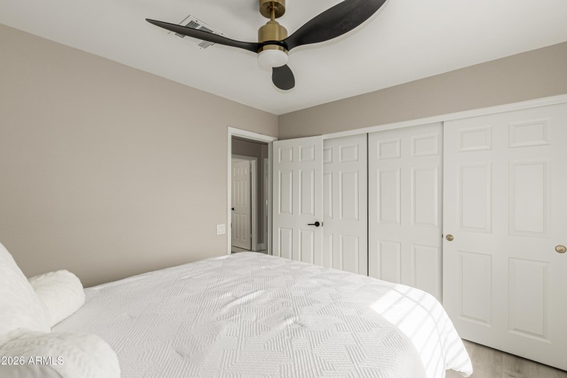 69748f_31 - Divot 987