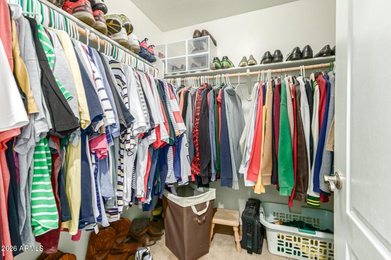 Walk-in Closet