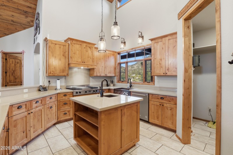 1412_Phoenix_St_032 copy