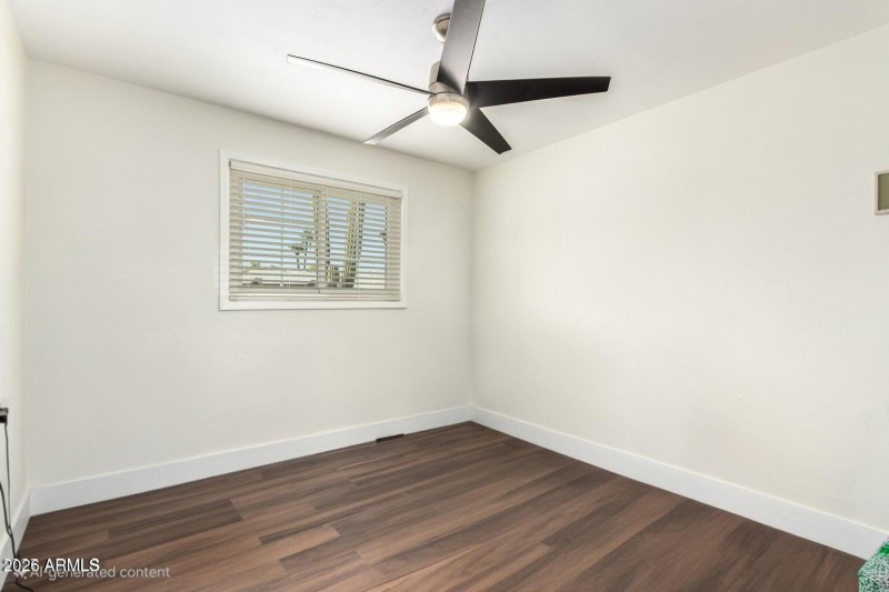 20250917182504584937000000-o