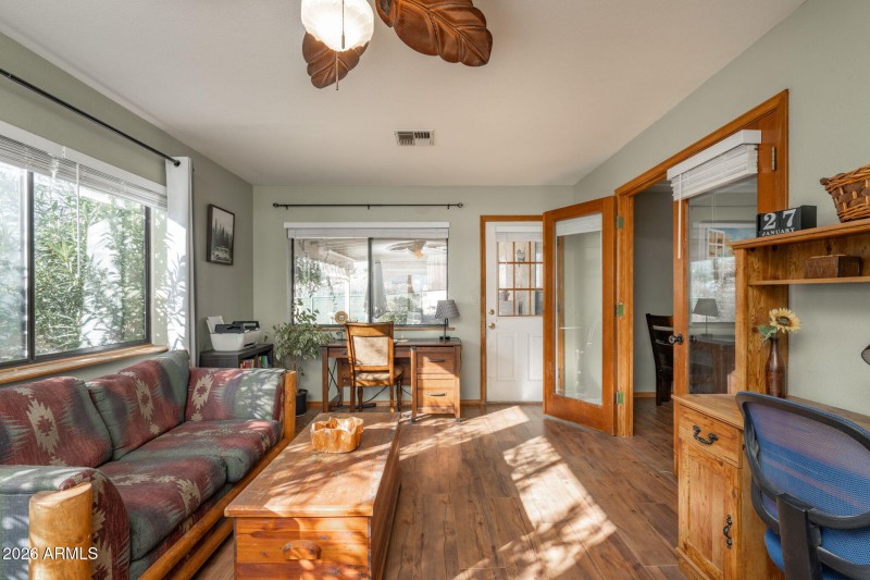 27-web-or-mls-1539-e-arrowhead-ln