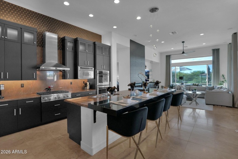 42-web-or-mls-P1459415