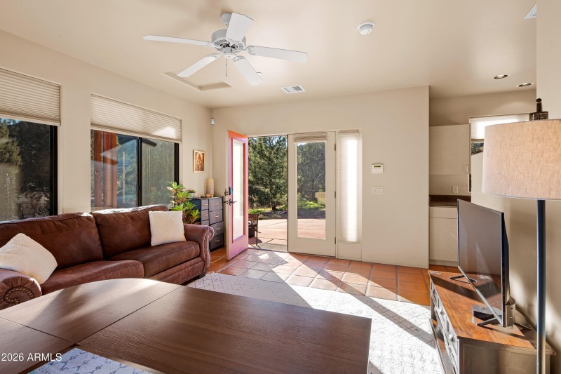 JL_40Arabian-interiors-Casita-03