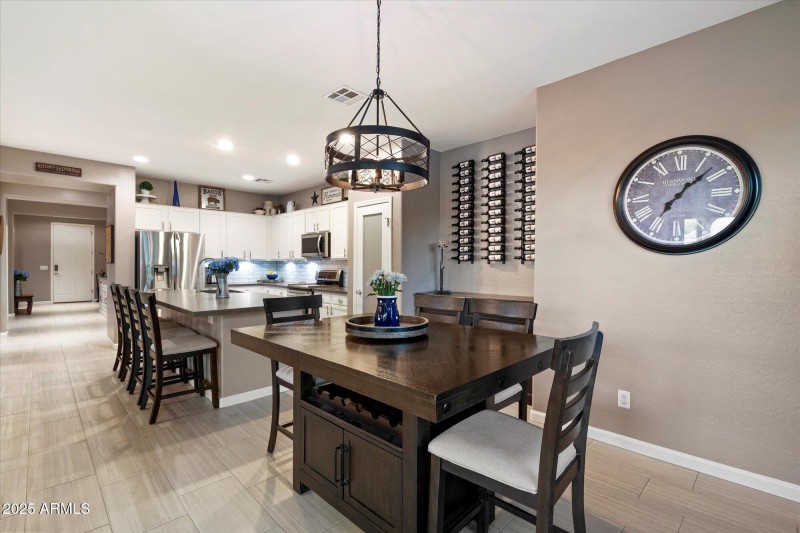 Spacious Island with Dual Sink