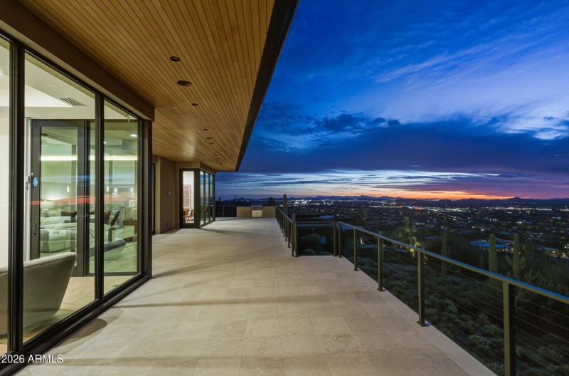 Upper Patio Deck