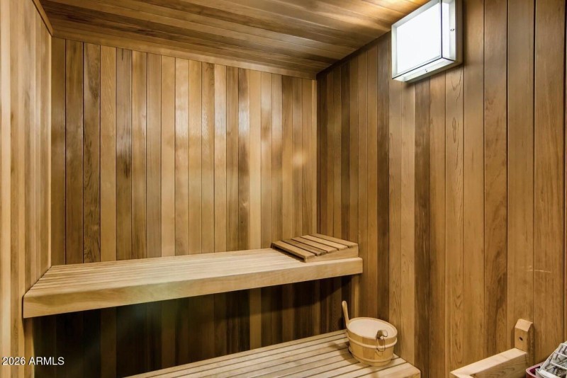 Club Sauna