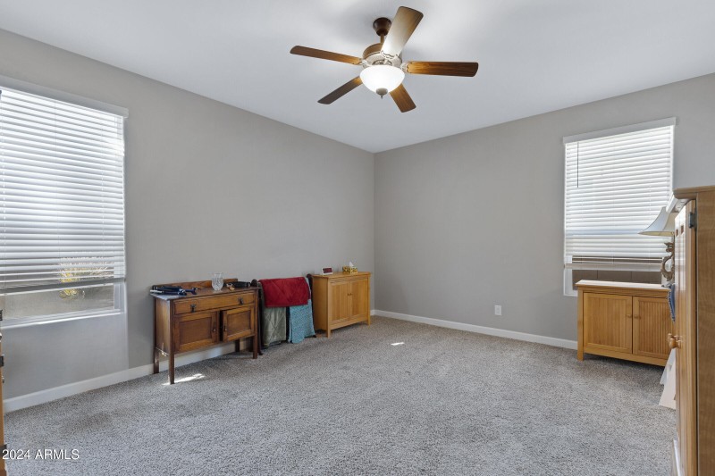 2310 N Comiskey Dr-20