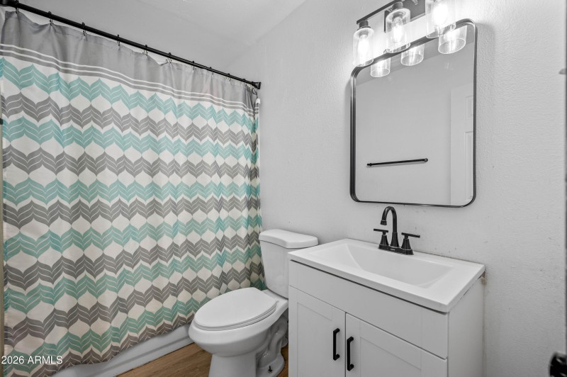 3007 N 81st Ave, Phoenix, AZ 85033-11