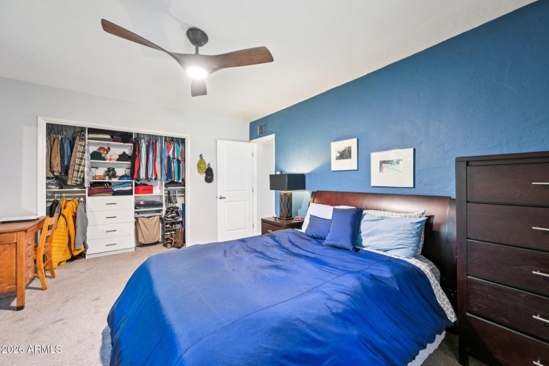 28-web-or-mls-W Clarendon Ave-S2901-028