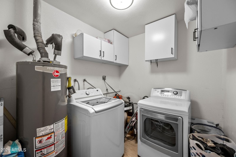 3007 N 81st Ave, Phoenix, AZ 85033-23