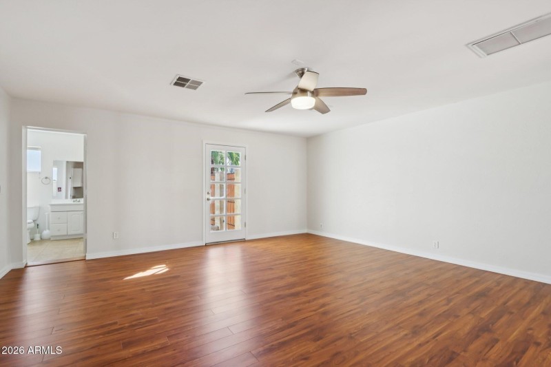 29-web-or-mls-E Evans Dr-S2901-029