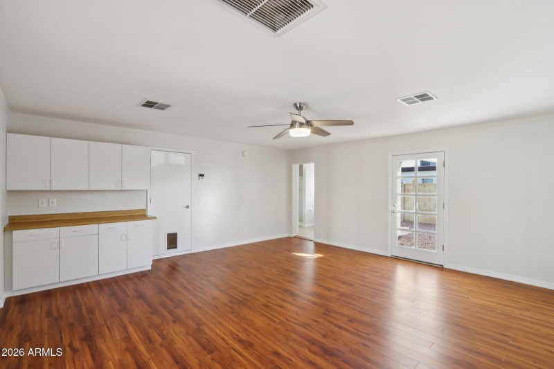 30-web-or-mls-E Evans Dr-S2901-030